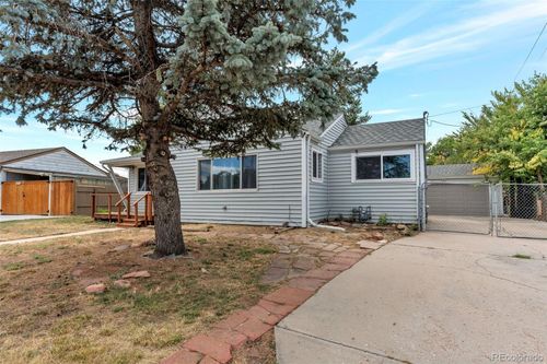 11612 Del Mar Pkwy, Aurora, CO, 80010-4138 | Card Image