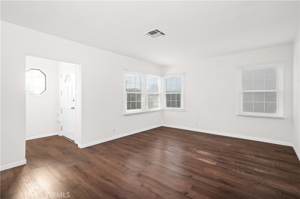 Residential in Inglewood 5