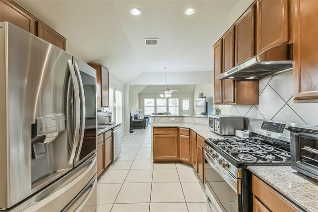 LG 29.5 cu. ft WIFI enabled Door-in Door stainless steel refrigerator. | Image 6
