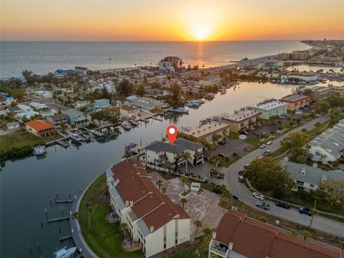 b-12400 Capri Cir N, TREASURE ISLAND, FL, 33706-4966 | Card Image