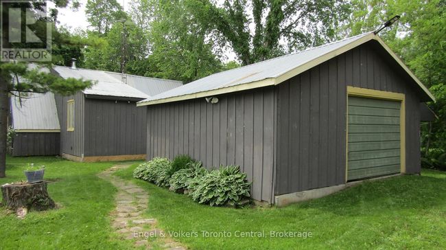 7237 Nottawasaga 6/7 Sideroad, House other with 4 bedrooms, 1 bathrooms and 7 parking in Clearview (Creemore) ON | Image 27