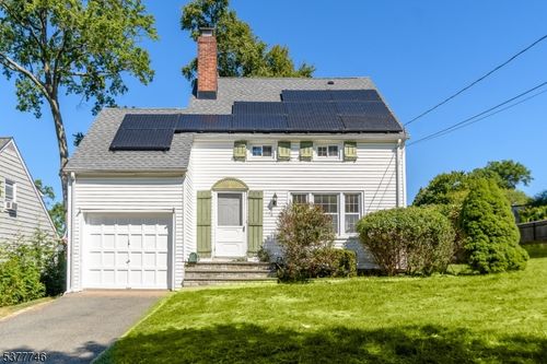 176 Woodland Ave, Verona, NJ, 07044-2208 | Card Image