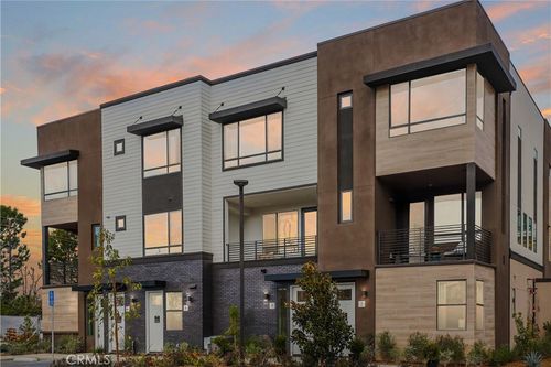 52 Bigsby Dr, Stanton, CA, 90680-4919 | Card Image