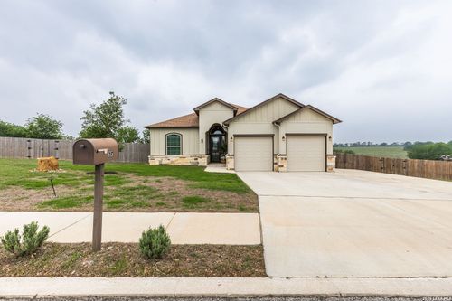 615 Abbott Rdg, Saint Hedwig, TX, 78152-0029 | Card Image