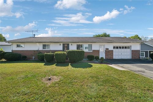 125 W Chestnut St, Blairsville, PA, 15717-1222 | Card Image