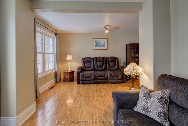 14064 County Rd 38, House other with 3 bedrooms, 2 bathrooms and 5 parking in Sharbot Lake ON | Image 19