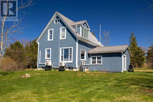 3770 Fort Augustus Rd, Fort Augustus, PE, C1B3J8 | Card Image