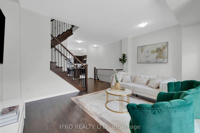80 Inverary Cres, House attached with 4 bedrooms, 4 bathrooms and 1 parking in Vaughan ON | Image 17