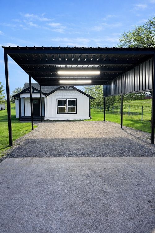 211 Crockett St, Rice, TX, 75155-9702 | Card Image