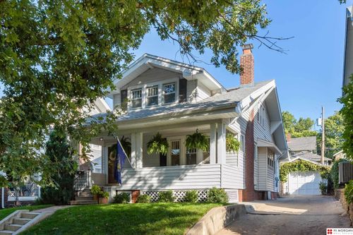 5020 Burt St, Omaha, NE, 68132-2208 | Card Image
