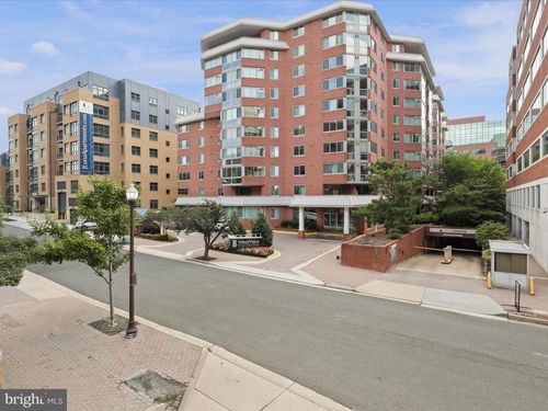 apt-910-1001 N Vermont St, ARLINGTON, VA, 22201-4768 | Card Image