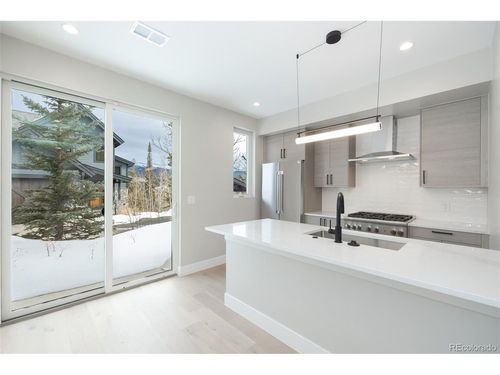 380 Lake Trl, Winter Park, CO, 80482-5095 | Card Image
