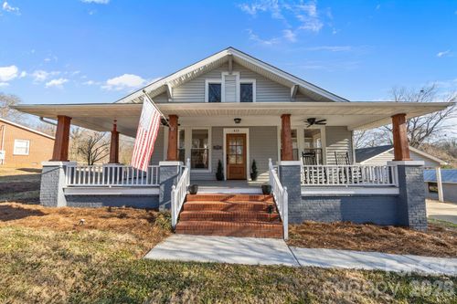 413 S Laurel St, Lincolnton, NC, 28092-3616 | Card Image