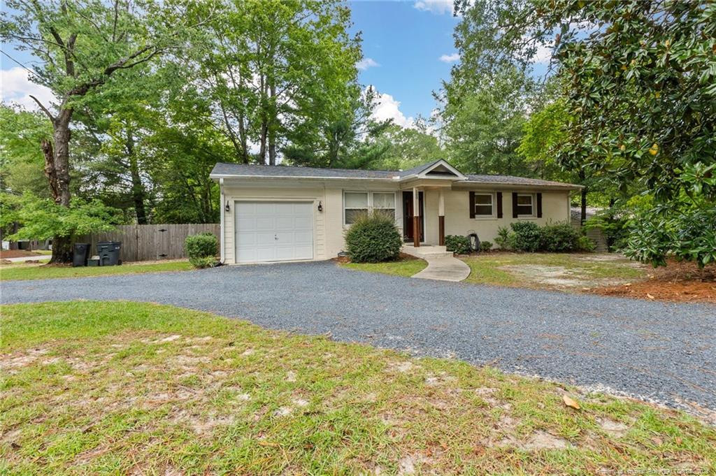 Leak St, Southern Pines, NC 28387