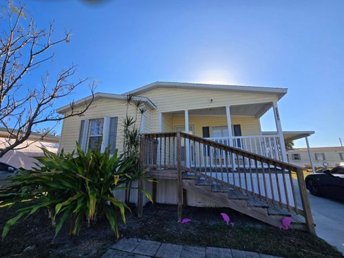 22890 Neptune Rd, Boca Raton, FL, 33428-5745 | Card Image