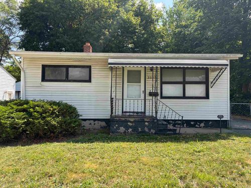2007 Gilmartin St, Flint, MI, 48503-4457 | Card Image