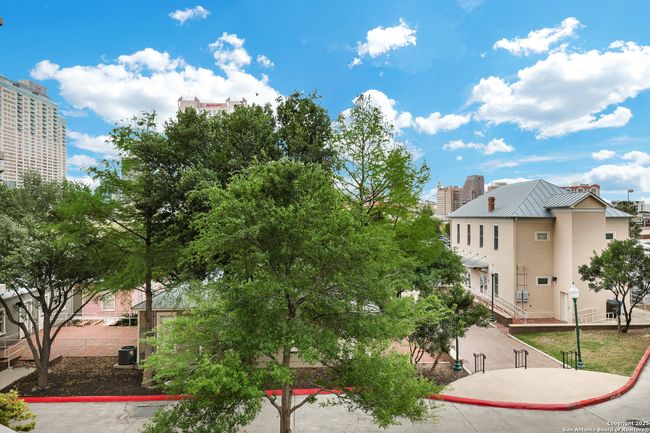 APT-203 - 215 Center St, Condo with 2 bedrooms, 2 bathrooms and null parking in San Antonio TX | Image 17