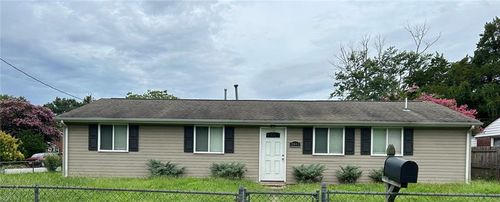2001 Grimes Rd, Hampton, VA, 23663-1139 | Card Image