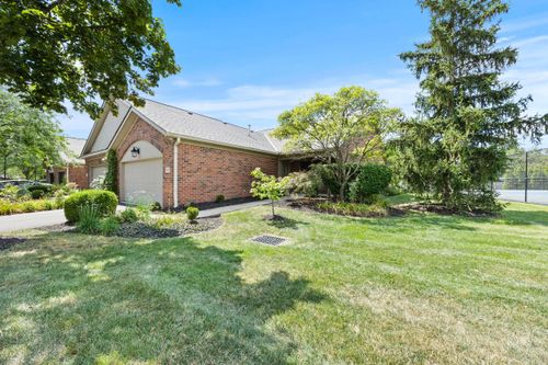 5613 Brighton Hill Ln, Dublin, OH, 43016-1505 | Card Image