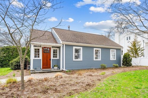 11 Norman Ave, Newburyport, MA, 01950 | Card Image