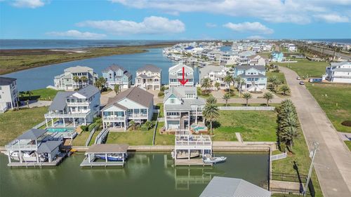 4118 Sand Hill Ct, Galveston, TX, 77554-5126 | Card Image