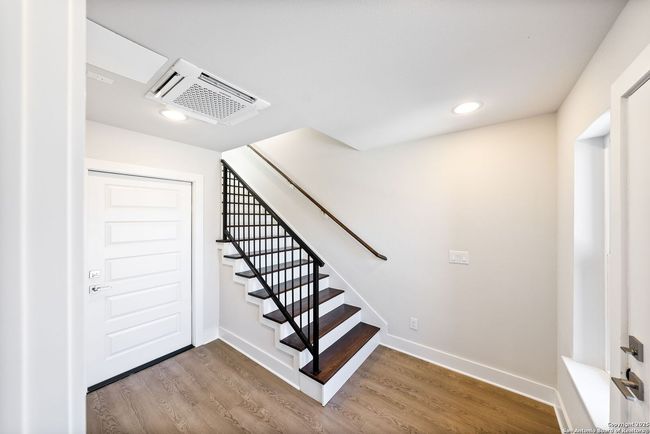 UNIT-2101 - 419 Ira Ave, House other with 3 bedrooms, 4 bathrooms and null parking in San Antonio TX | Image 6
