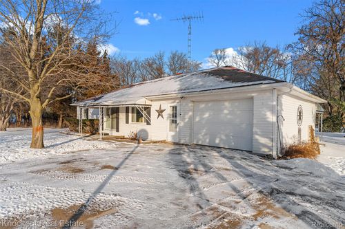 13471 Gera Rd, Birch Run, MI, 48415-9333 | Card Image