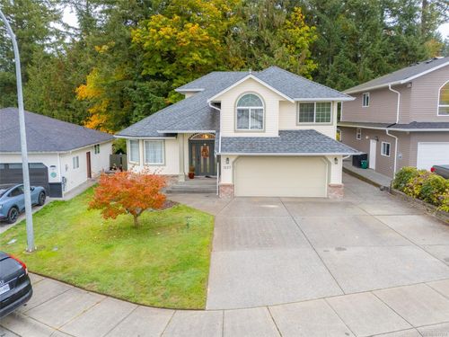 {{alt}} | Card Image