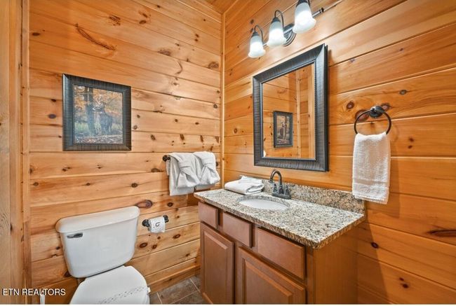 880 Great Smoky Way, House other with 4 bedrooms, 4 bathrooms and null parking in Gatlinburg TN | Image 38