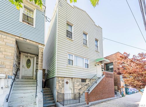 5883 57th Rd, Maspeth, NY, 11378-2719 | Card Image