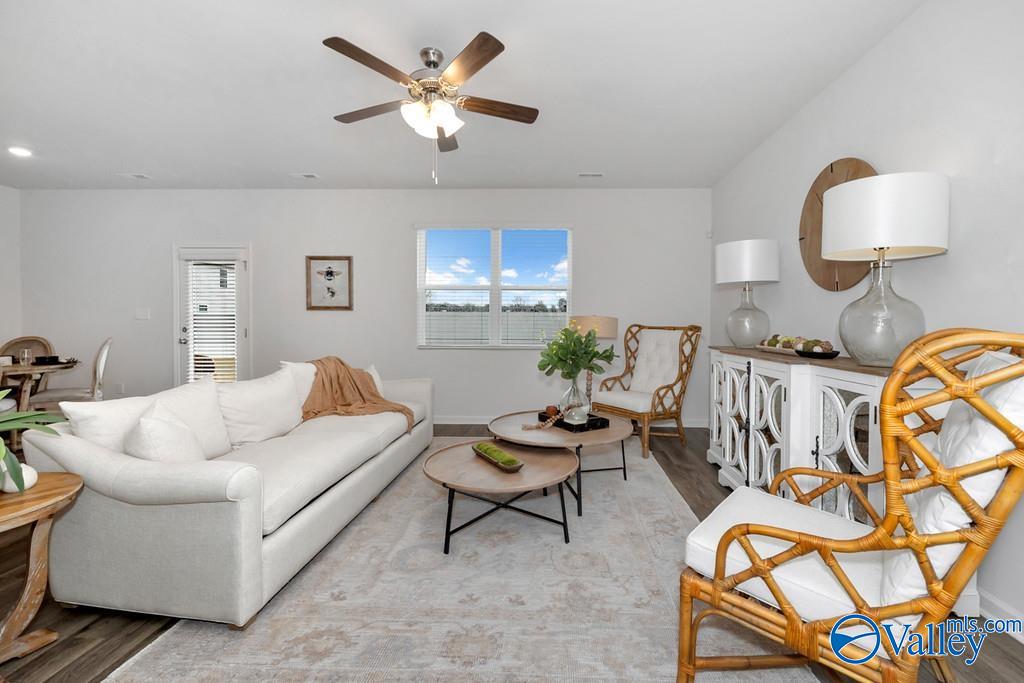 Maple Spring Trl, Madison, AL 35758