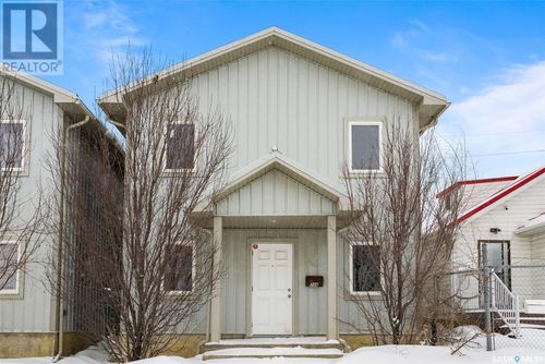 718 Dewdney Ave, Regina, SK, S4N0G4 | Card Image