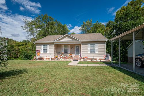 1682 Interstate View Ave, Gastonia, NC, 28052-7400 | Card Image