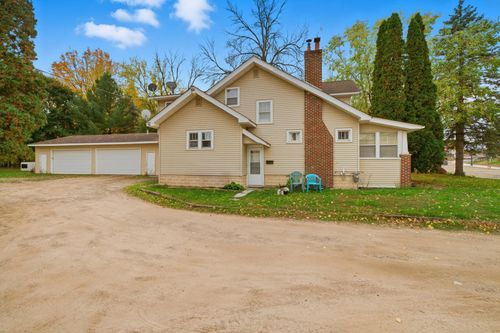 302 Main St, Somerset, WI, 54025-9108 | Card Image