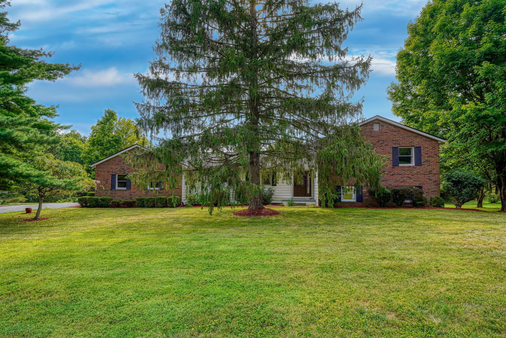 Red Oak Dr, Lancaster, OH 43130