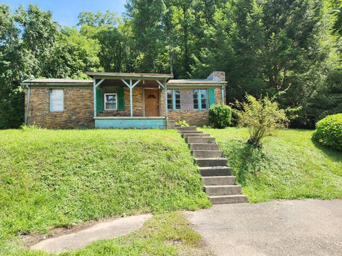 14 Vic Elam Rd, West Liberty, KY, 41472-7776 | Card Image
