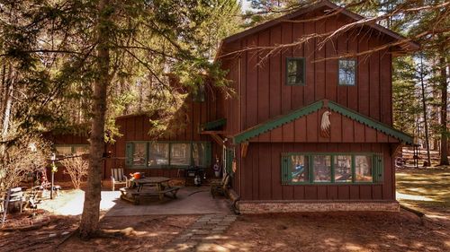 1870 Timberlands Ln, Eagle River, WI, 54521-7503 | Card Image