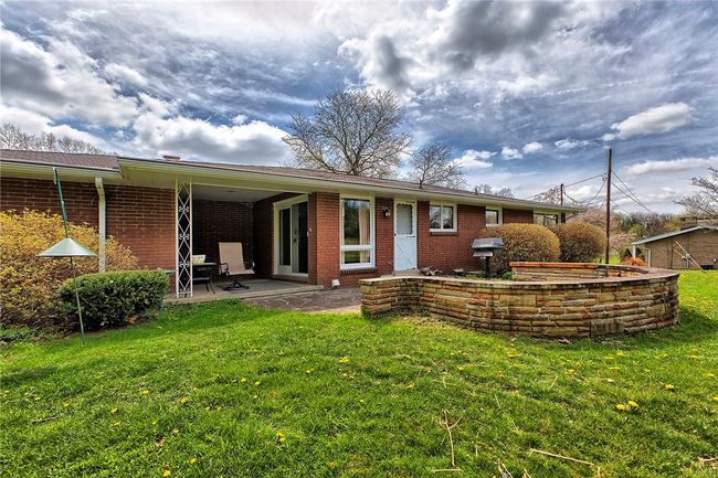 204 Bashforth Dr, House other with 3 bedrooms, 2 bathrooms and 1 parking in Jeannette PA | Image 25