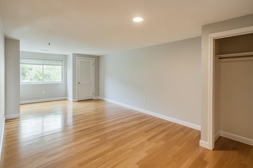 apt-204-35 Prospect St, Woburn, MA, 01801-4355 | Card Image