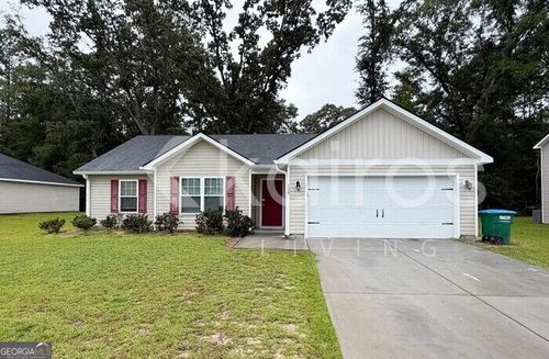 124 Bluff Rd, Springfield, GA, 31329-3948 | Card Image