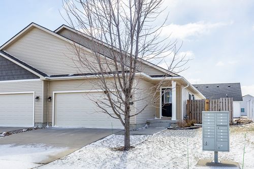 1538 Indigo Dr Se, Altoona, IA, 50009-2220 | Card Image
