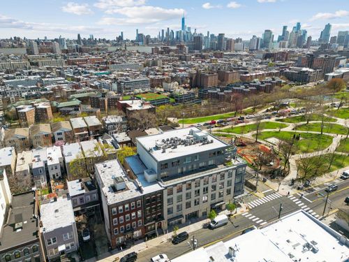 2r-510 Palisade Ave, Jersey City, NJ, 07307-1412 | Card Image