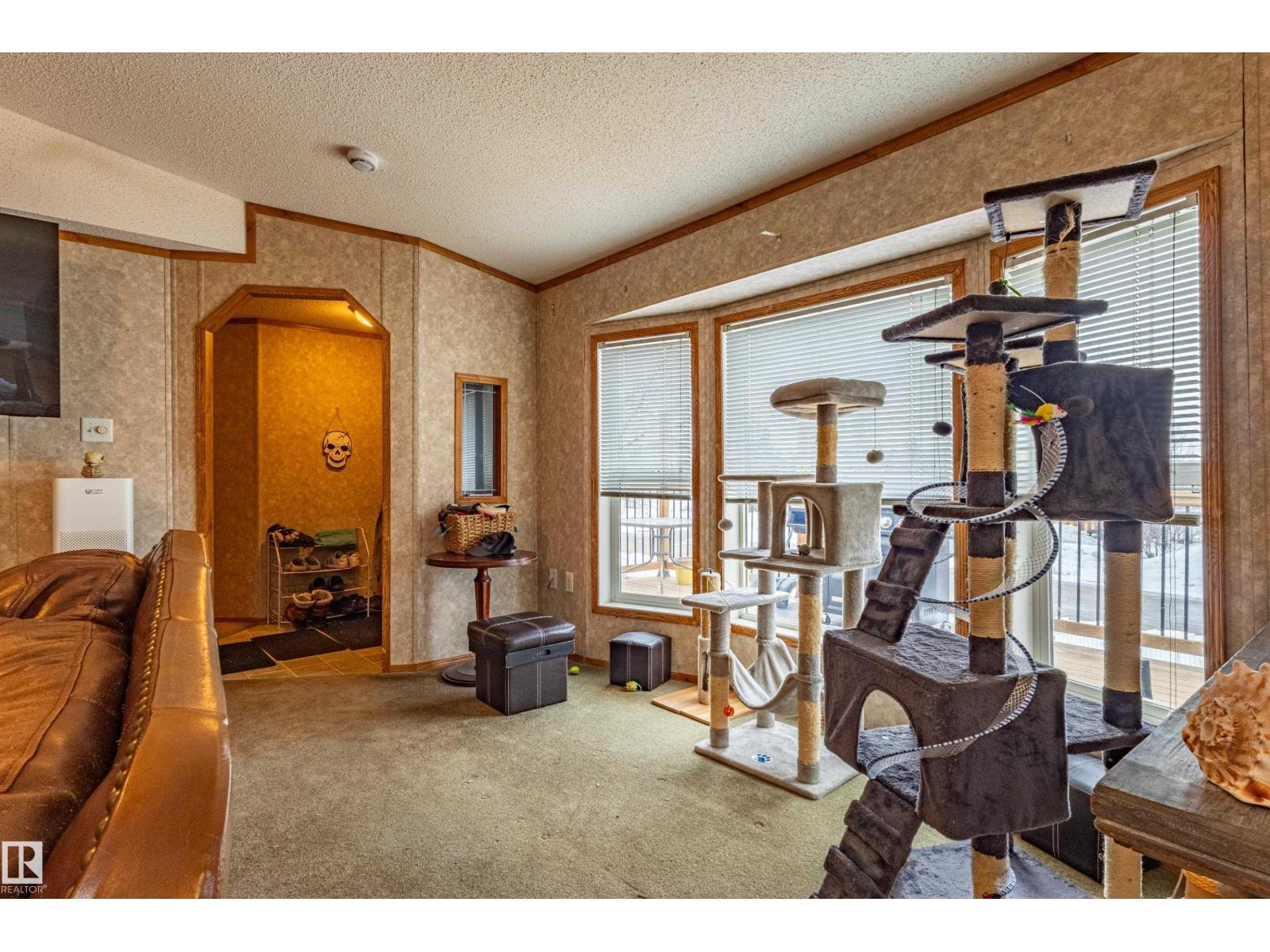 Residential in Rural Parkland County 4