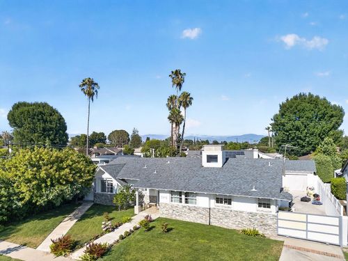 9242 Whitaker Ave, Northridge, CA, 91343-3539 | Card Image