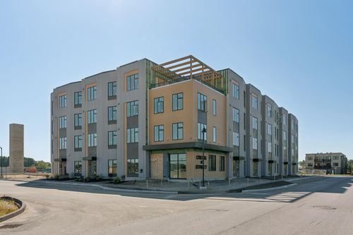 220-1 Cross Street, Scarborough, ME, 04074 | Card Image