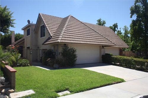 27104 Rio Prado Dr, Valencia, CA, 91354-2255 | Card Image