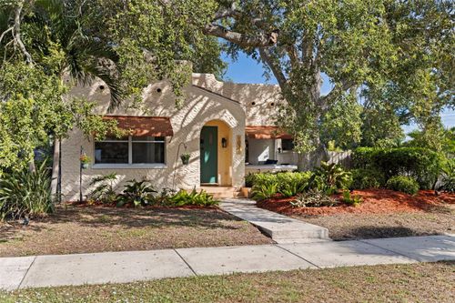 1037 51st Ave N, ST PETERSBURG, FL, 33703-2727 | Card Image