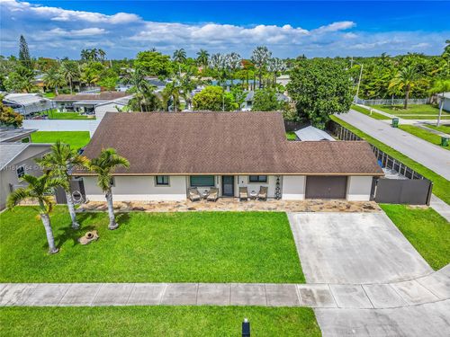 1760 Nw 12th Ave, Homestead, FL, 33030-2957 | Card Image