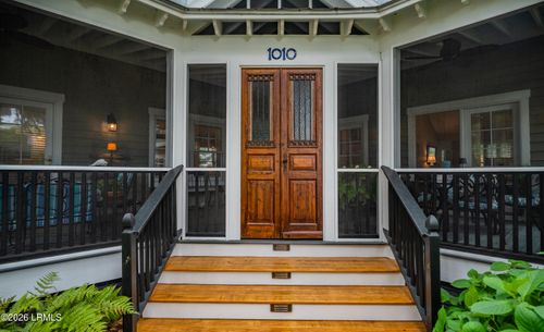 1010 13th St, Port Royal, SC, 29935-1936 | Card Image