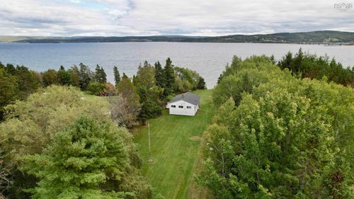 2165 St Columba Rd, Iona, NS, B2C1B6 | Card Image